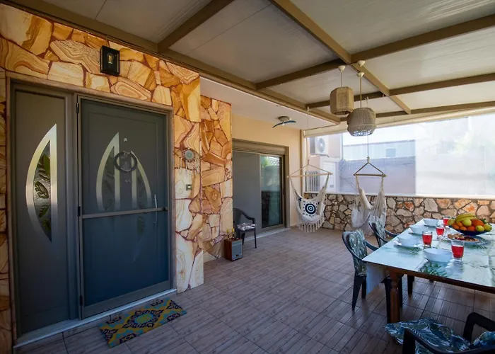 Cozydama Apartment